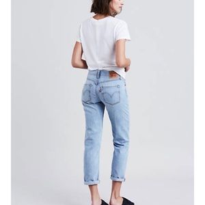 NWT Levi’s 501 Taper Jeans